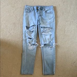 American Eagle mom jeans